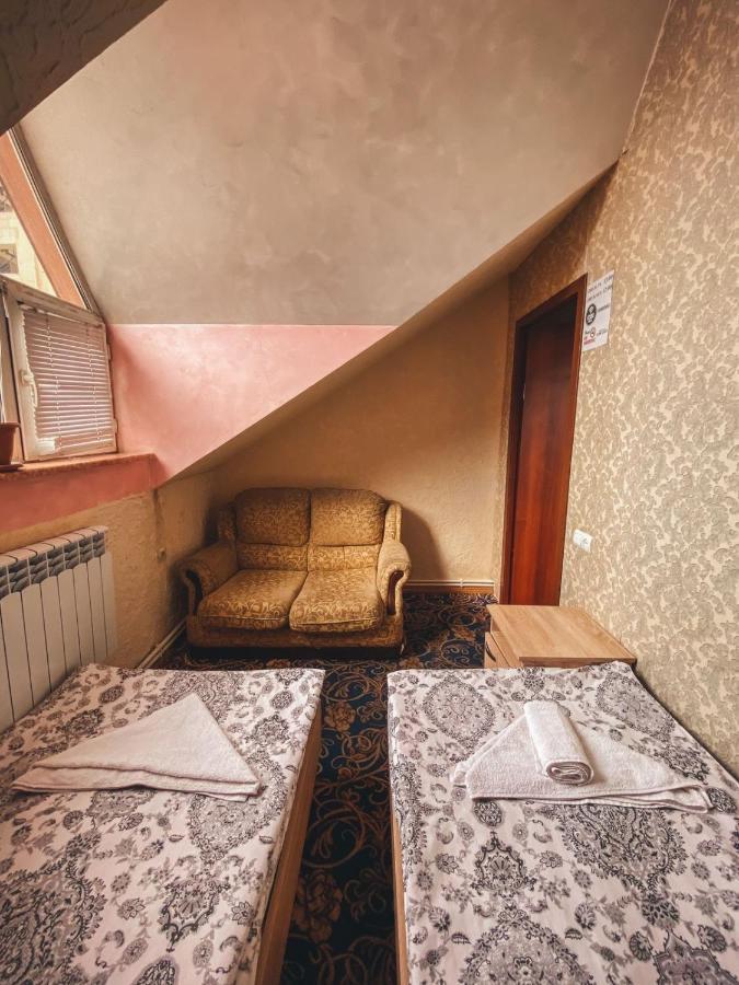 Crystal Villa Hotel Jerevan Exteriör bild